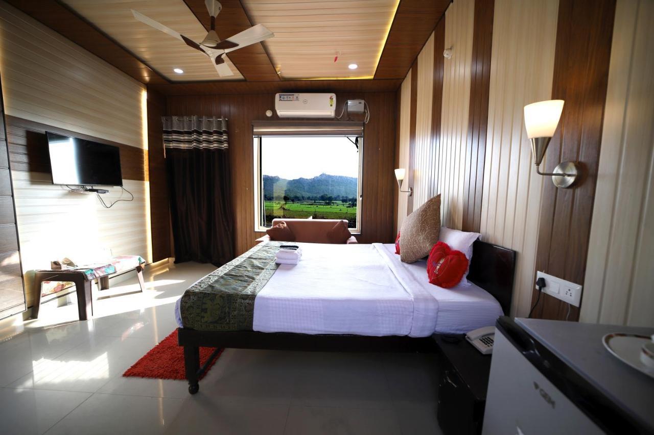 Bundeli Farm Resort & Banquet Orchha Exteriér fotografie