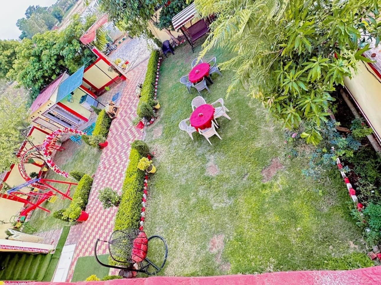 Bundeli Farm Resort & Banquet Orchha Exteriér fotografie