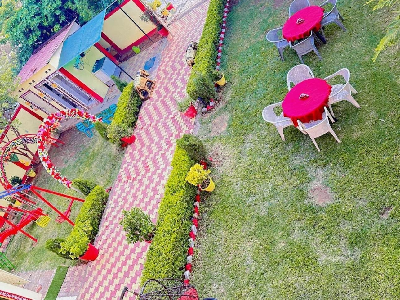 Bundeli Farm Resort & Banquet Orchha Exteriér fotografie