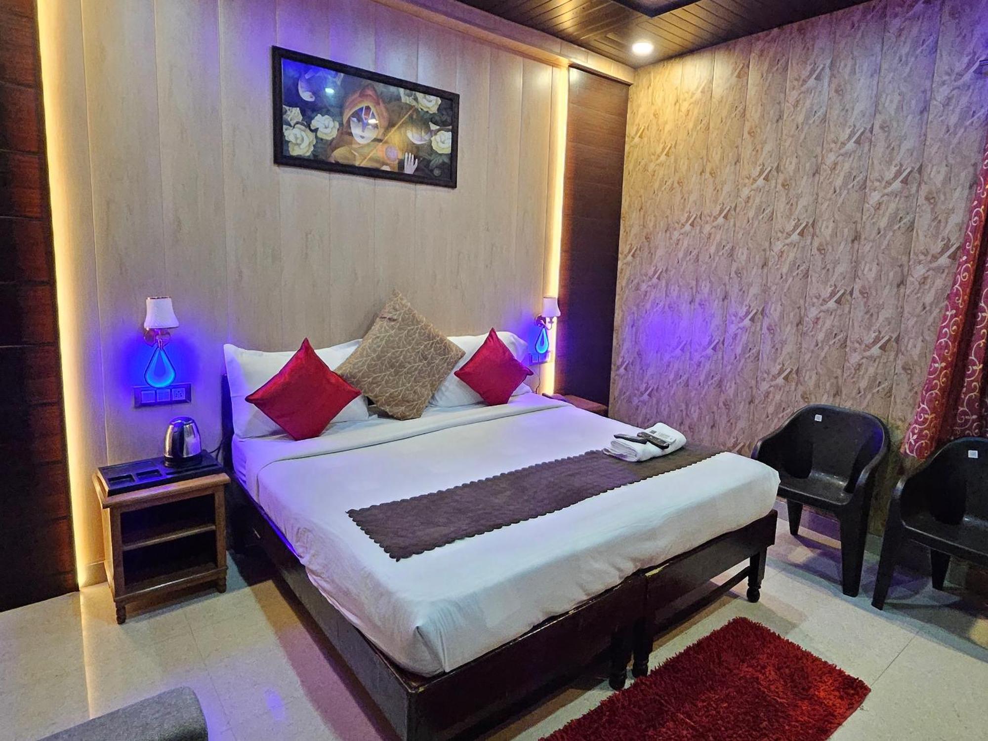 Bundeli Farm Resort & Banquet Orchha Pokoj fotografie